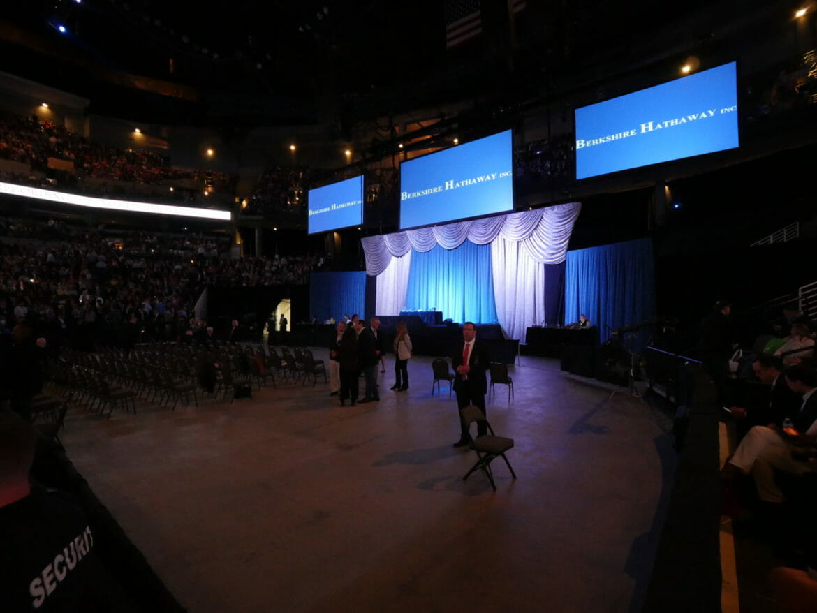 We give you our Berkshire Hathaway Shareholders' Meeting photos